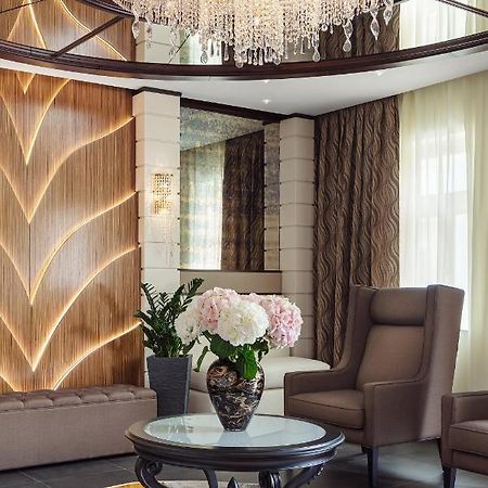קרלובי וארי Boutique Hotel Saxonia מראה חיצוני תמונה