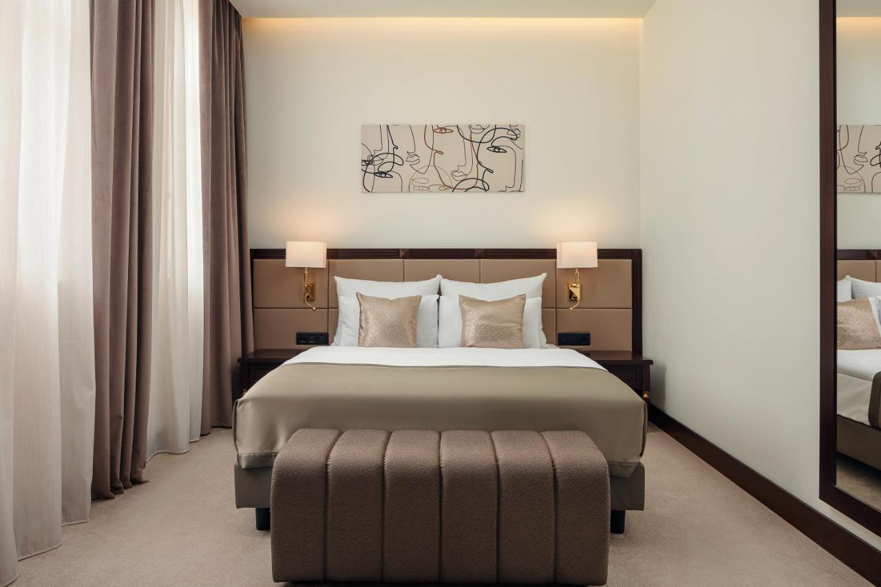 קרלובי וארי Boutique Hotel Saxonia מראה חיצוני תמונה