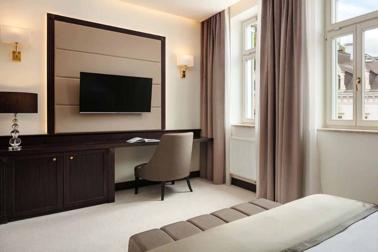 קרלובי וארי Boutique Hotel Saxonia מראה חיצוני תמונה