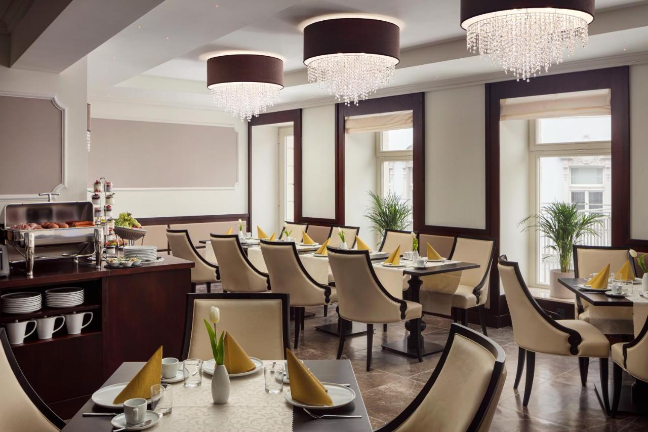 קרלובי וארי Boutique Hotel Saxonia מראה חיצוני תמונה